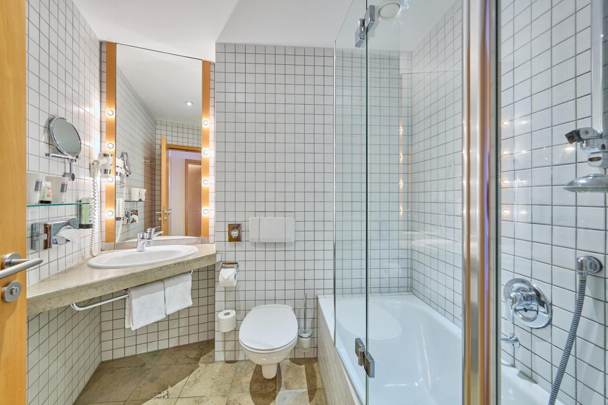 Hotel Theresientor Straubing Bagian luar foto