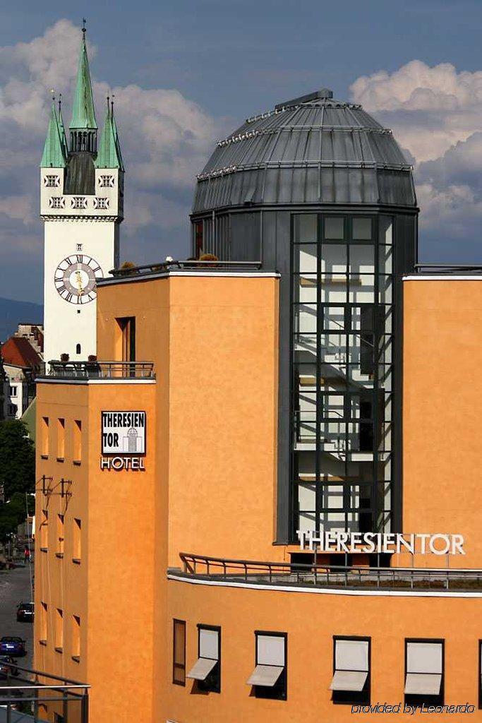 Hotel Theresientor Straubing Bagian luar foto